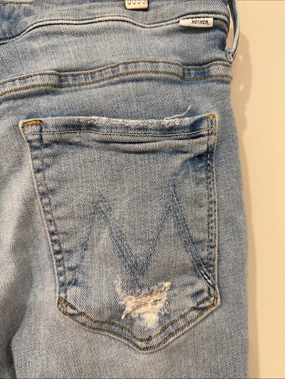 MOTHER The Insider Crop Step Chew Leg Jeans in Outerspace Wash Size 30 - Picture 8 of 10